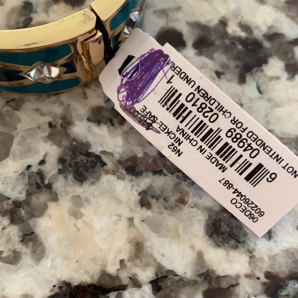 ANNE KLEIN magnetic sparkly bangle - Picture 4 of 4